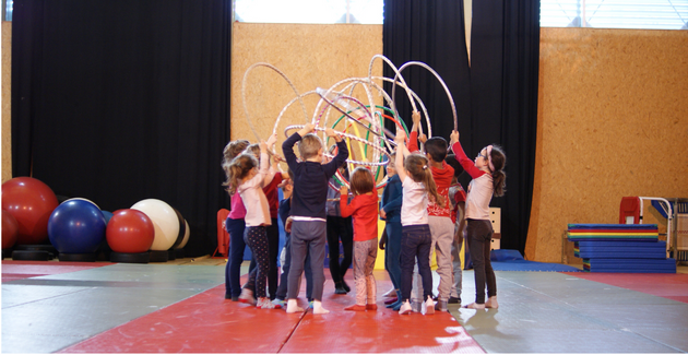 Initiation au cirque, stage au Plongeoir – Cité du Cirque au Mans