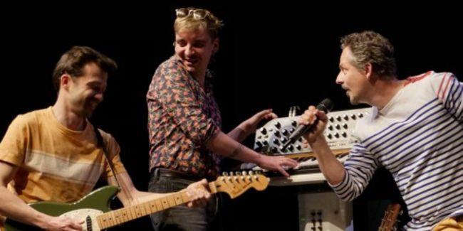 "Deux poussins égalent trois", concert à l'Espace Henri Salvador