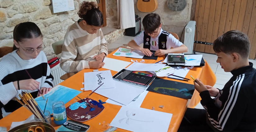 Atelier "Création d'un bâton porte-bonheur " à Carnuta, la Maison de l'Homme et de la forêt