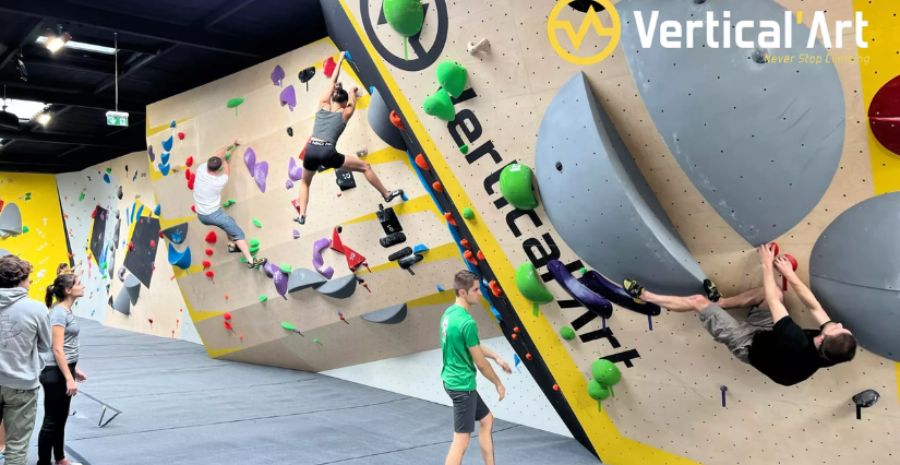 Stages d'escalade à la journée pour les 9/13 ans avec Vertical'Art au Mans
