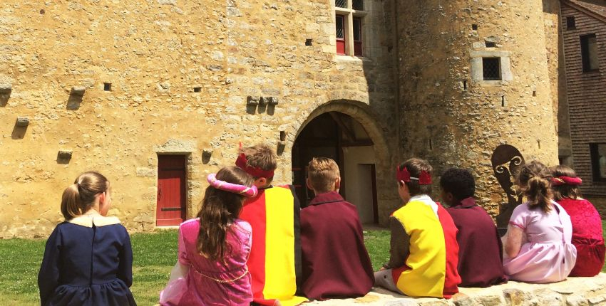 Un anniversaire au Moyen-Âge au Manoir de la Cour d'Asnières-sur-Vègre